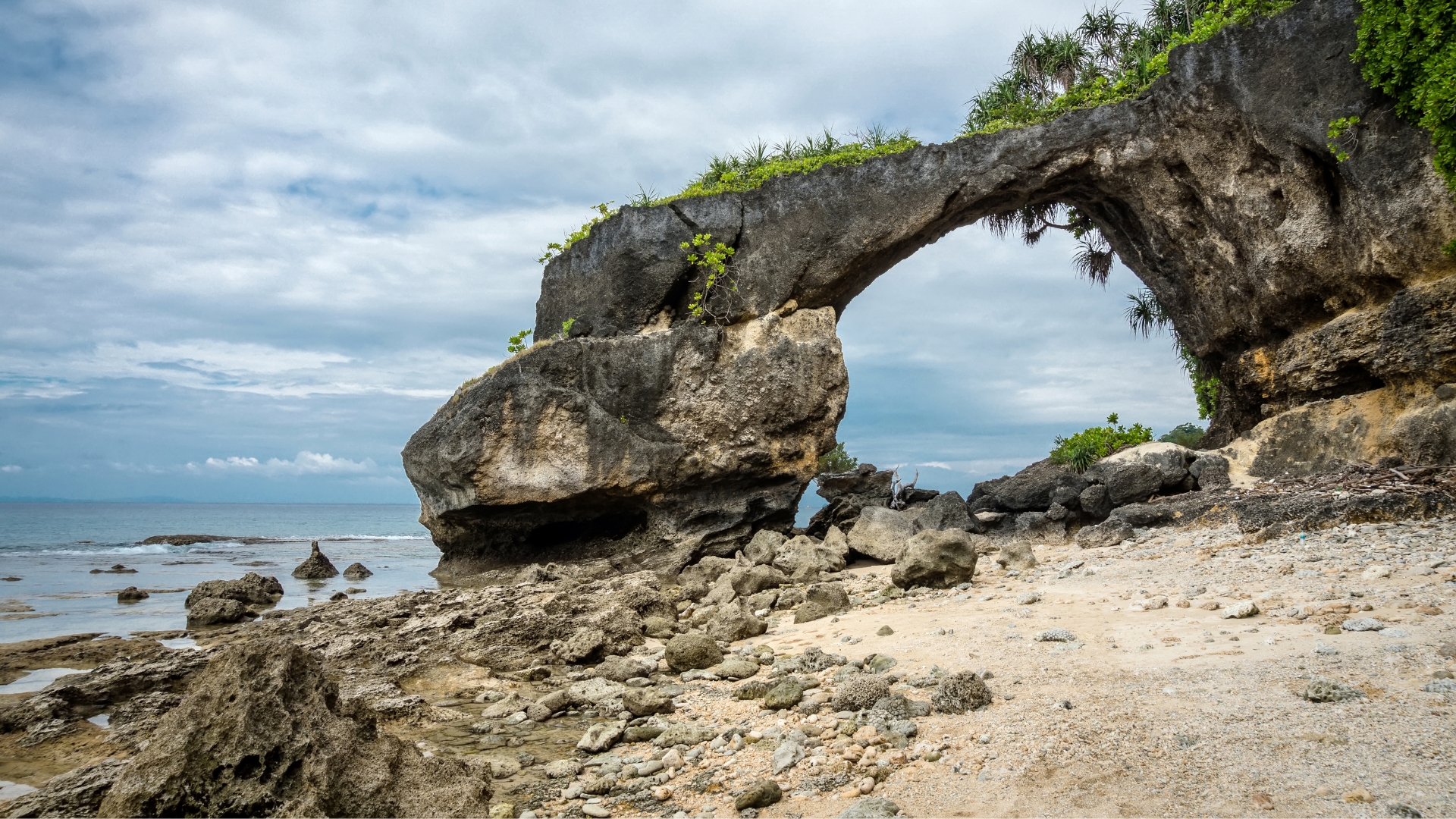 Natural Bridge_Neil Island_Andaman Tour Packages